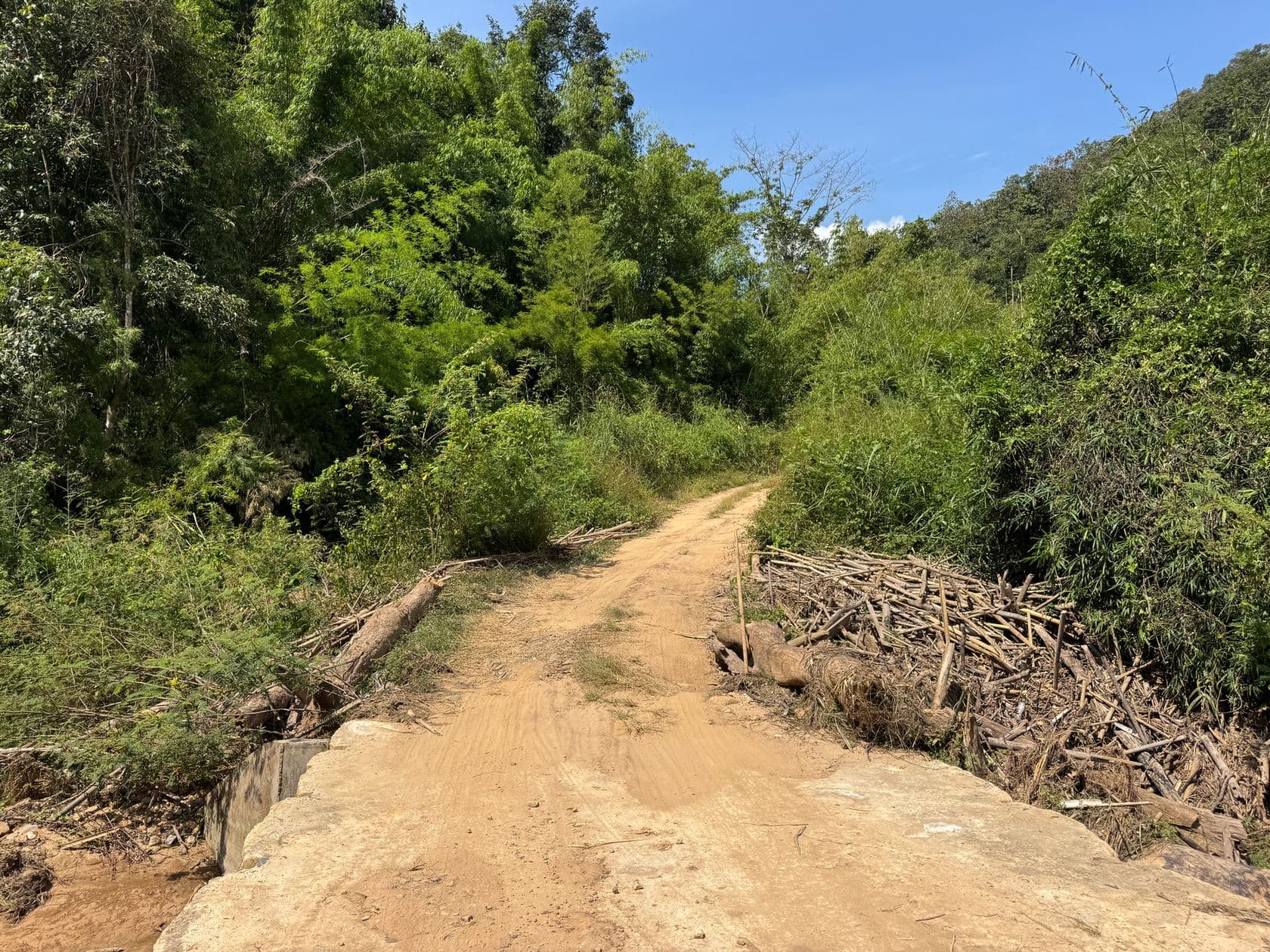 Mae Sa to Mae Chaem - The Long Way — photo