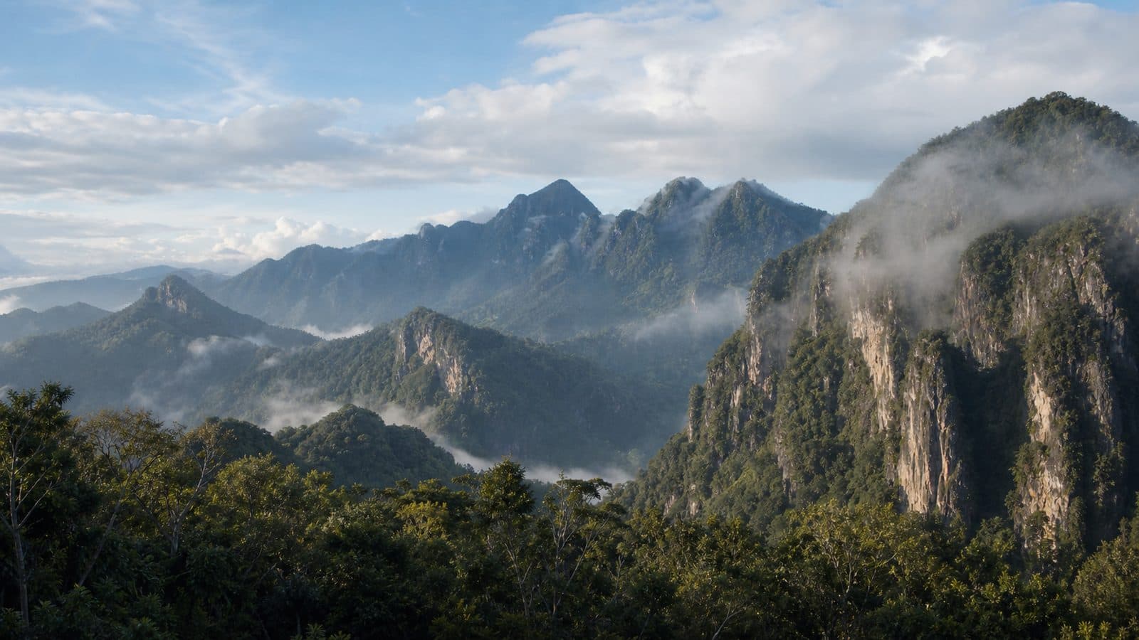 Pha Daeng National Park