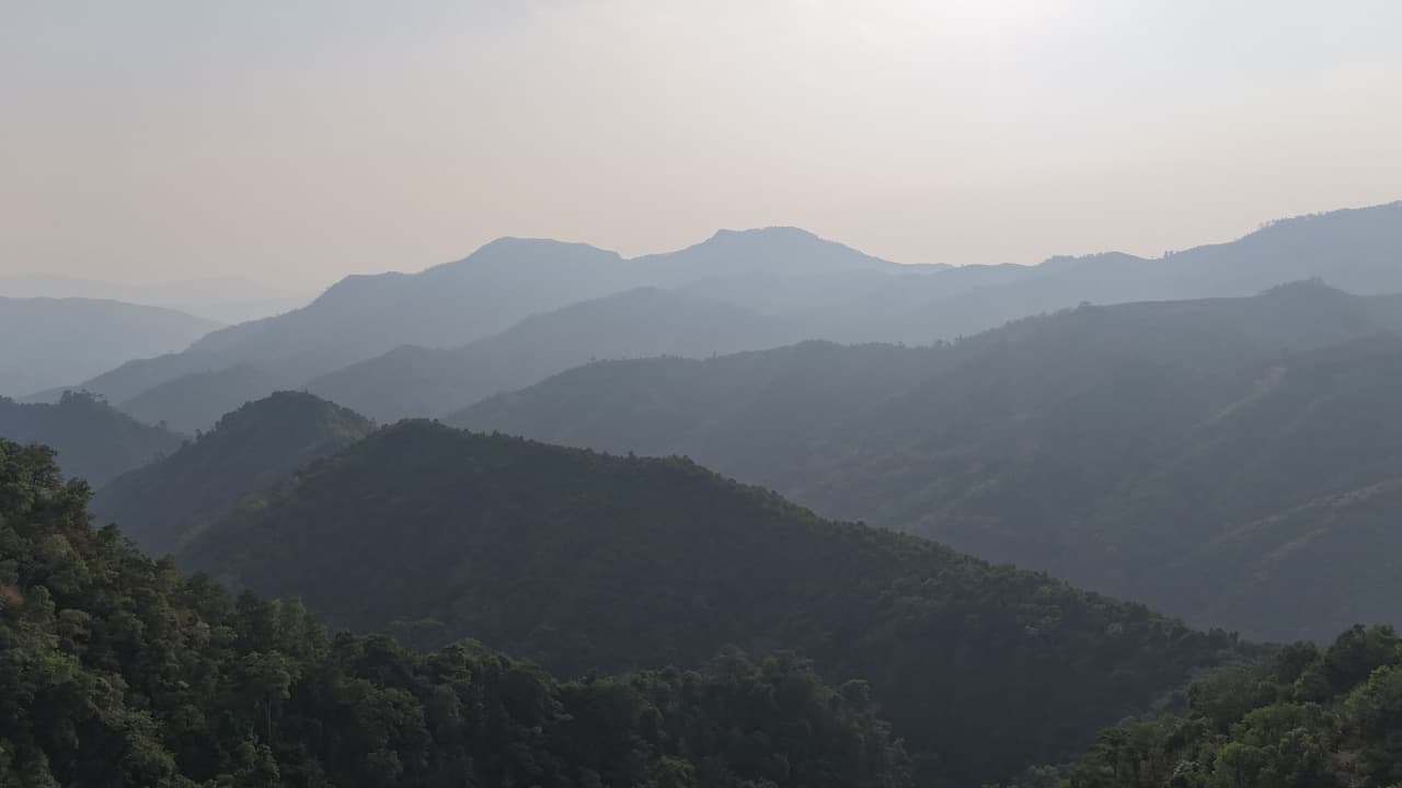 The Road to Tha Koh Kha